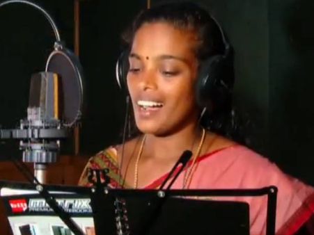 സ്റ്റേജ് ഷോയ്ക്കായി ചന്ദ്രലേഖ ദുബൈയിലേയ്ക്ക്