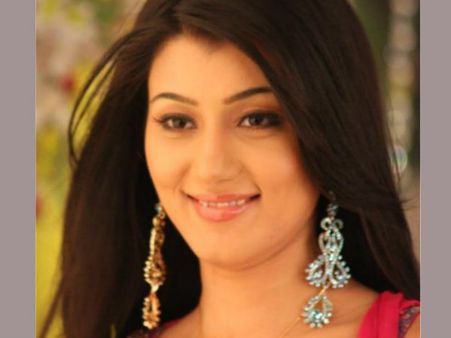 നടിയെ പീഡിപ്പിച്ച അമ്മാവന്‍ അറസ്റ്റില്‍