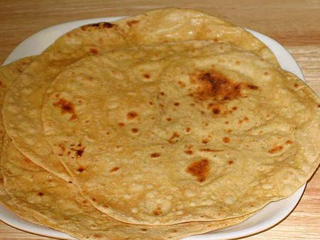 ചപ്പാത്തി വഴക്ക്; 2പേര്‍ക്ക് പരുക്ക്