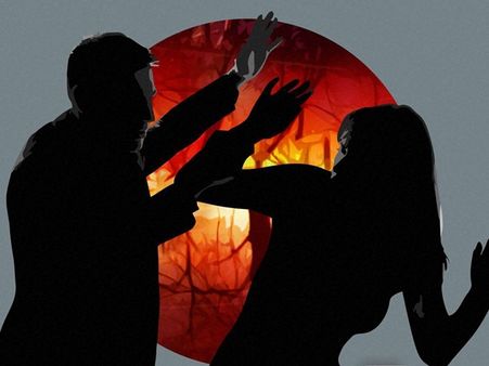 പിതാവും സുഹൃത്തുക്കളും 13കാരിയെ പീഡിപ്പിച്ചു