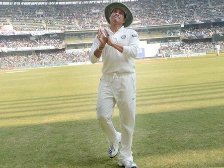 സച്ചിന് ഭാരതരത്‌ന: തിര. കമ്മീഷന് പരാതി നല്‍കി