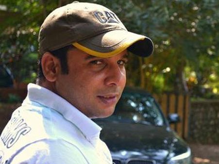 ഫായിസിന്റെ സുന്ദരികളും സുന്ദരന്‍മാരും