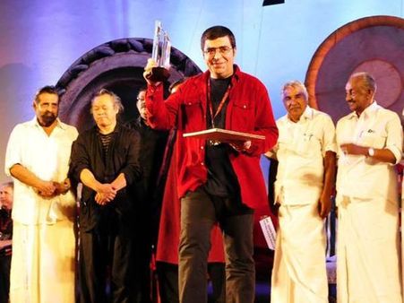 ചലച്ചിത്രമേള കൊടിയിറങ്ങി: സുവര്‍ണചകോരം 'പര്‍വീസിന്