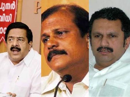 ജോര്‍ജ് നില്‍ക്കുന്നിടം തോണ്ടിയ ആള്‍: മുരളീധരന്‍