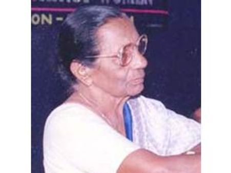 റോസമ്മ പുന്നൂസ് അന്തരിച്ചു