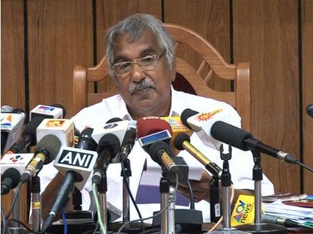 പാചകവാതകത്തിന്റെ വില കൂട്ടിയിട്ടില്ലെന്ന് മുഖ്യന്‍