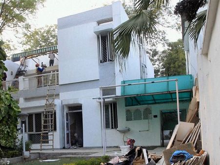 വിവാദം കനത്തു; വലിയ വീട് വേണ്ടെന്ന് കെജ്രിവാള്‍