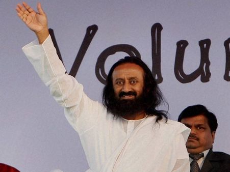 നരേന്ദ്രമോഡിക്ക് ശ്രീശ്രീ രവിശങ്കറിന്റെ പിന്തുണ