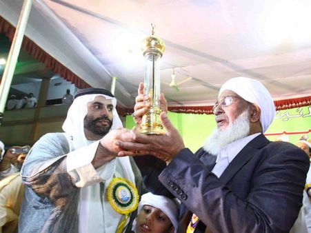 കേശത്തിന് പിറകെ നബിയുടെപാനപാത്രവും കാന്തപുരത്തിന്