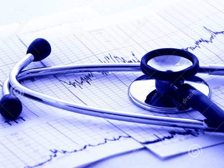 ഡോക്ടര്‍മാര്‍ മന്ത്രിക്കൊപ്പം,രോഗി മരിച്ചു