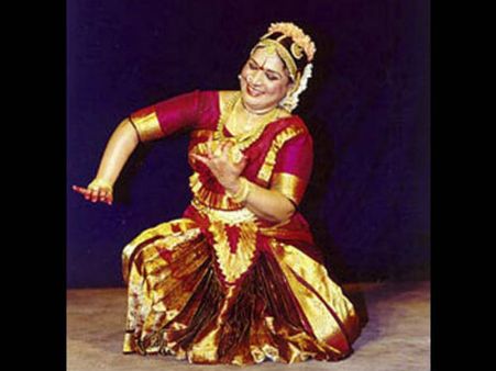 ജയഭാരതി വീണ്ടും ചിലങ്ക കെട്ടുന്നു