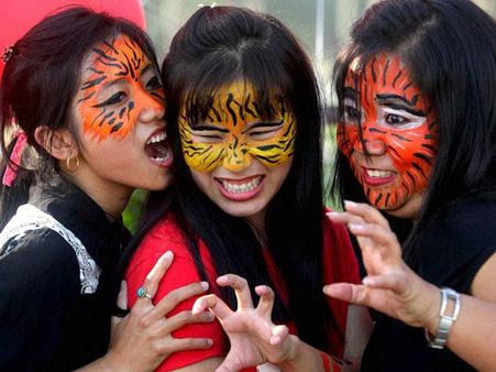 ഇന്ത്യയില്‍ സ്ത്രീകള്‍ ഇങ്ങനെയൊക്കെയാണ്