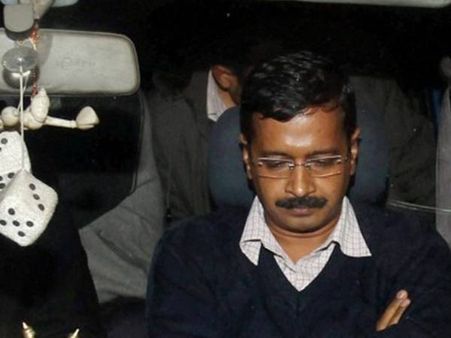 നിലപാടിലുറച്ച് കെജ്രിവാള്‍, രാജി ഉടനുണ്ടാകുമോ?