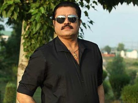 ഇന്ത്യയില്‍ ഡെവിളോക്രസിയെന്ന് സുരേഷ്ഗോപി