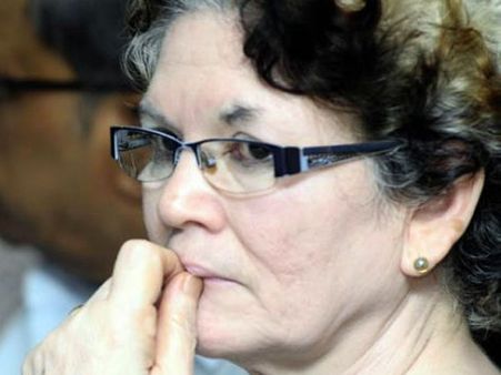 സാറാ ജോസഫിനെന്താ കൊമ്പുണ്ടോ?