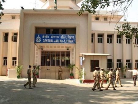 തീഹാര്‍ ജയിലില്‍ കുറ്റവാളികള്‍ കവിഞ്ഞു