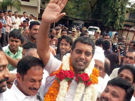 മോദിമുതല്‍ സരിതവരെ;അബ്ദുള്ളക്കുട്ടിയുടെവിവാദങ്ങള്‍