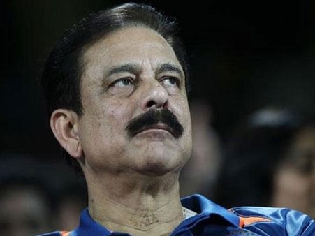 അല്ല, ആരാണീ സുബ്രത റോയ്?