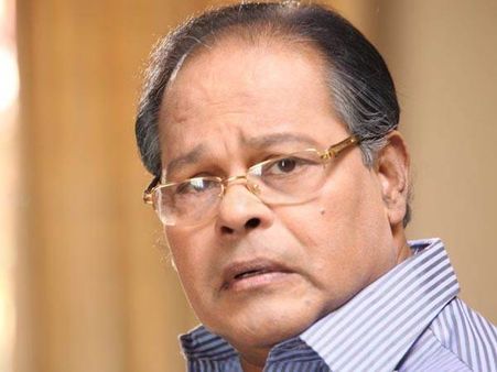 നടന്‍ ഇന്നസെന്റ് ചാലക്കുടിയില്‍ മത്സരിക്കുന്നു