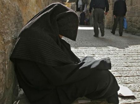 സൗദി;ഭിക്ഷക്കാരിയായി ജീവിച്ച് കോടീശ്വരിയായിമരിച്ചു