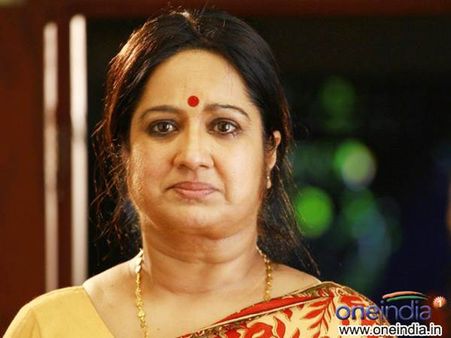 താന്‍ ഇന്നസെന്റിന് എതിരല്ലെന്ന് കല്‍പന