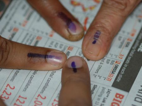 കേരളത്തില്‍ 73.6 ശതമാനം പോളിങ്; വടകര മുന്നില്‍