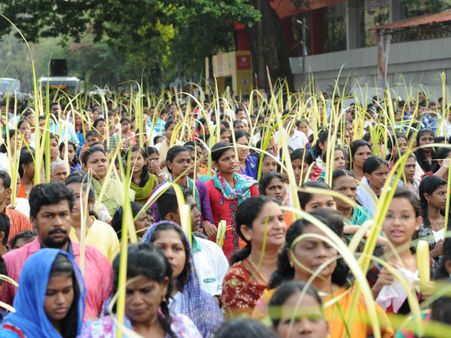 ക്രൈസ്തവര്‍ ഓശാനപെരുന്നാള്‍ ആഘോഷിച്ചു