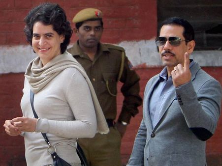 വദ്രയെ രാഷ്ട്രീയമായി ആക്രമിക്കുന്നു: പ്രിയങ്ക