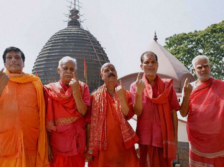 ആറാംഘട്ട വോട്ടെടുപ്പ് പൂര്‍ണം: പോളിങ് വര്‍ധിച്ചു