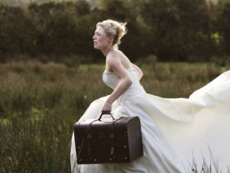 ലീഗ് നേതാവിന്‍റെ ഭാവിമരുമകള്‍ കാമുകനൊപ്പംഒളിച്ചോടി