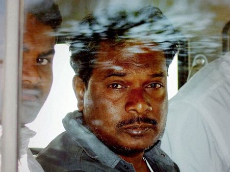 സിമി പ്രവര്‍ത്തകര്‍ മോദിക്കെതിരെ