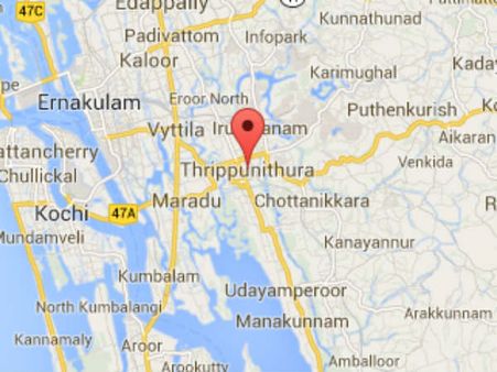 കോളേജ് ടോയ്‌ലറ്റില്‍ വിദ്യാര്‍ത്ഥിനിയുടെ മൃതദേഹം