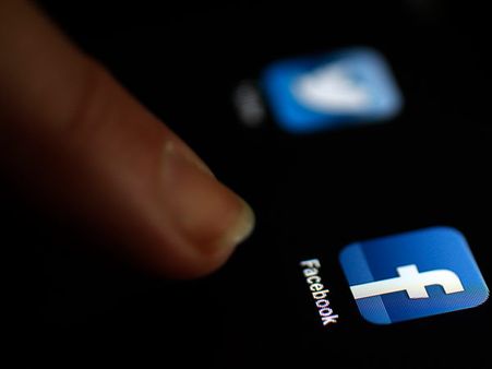 ഫേസ്ബുക്ക് പോസ്റ്റ്: മുസ്ലിംടെക്കിയെ തല്ലിക്കൊന്നു