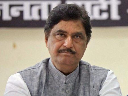 മുണ്ടെയുടെ അപ്രതീക്ഷിത മരണത്തിന് പിന്നില്‍?