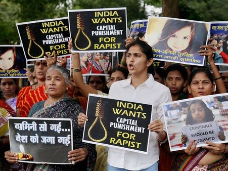 ബലാത്സംഗം: ഷാരൂഖ് ഖാന്റെ ഡ്രൈവര്‍ അറസ്റ്റില്‍