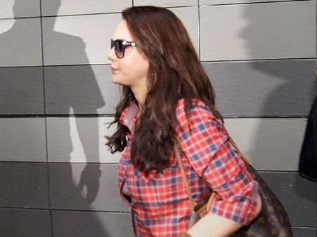 പ്രീതി സിന്റയുടെ കയ്യില്‍ മുറിപ്പാടുകള്‍?