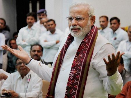 നരേന്ദ്ര മോദിയെ ഇനി നായര്‍ നയിക്കും!