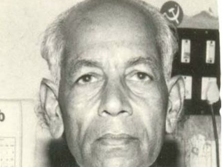 പുന്നപ്ര-വയലാര്‍ സമരസേനാനി പി.കെ ചന്ദ്രാനന്ദന്‍ അന്തരിച്ചു