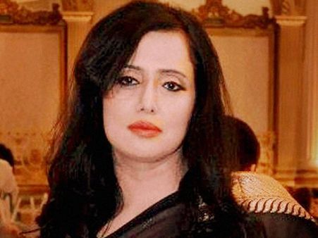 തരൂര്‍ നിഷ്‌കളങ്കനെന്ന് മെഹര്‍ തരാര്‍