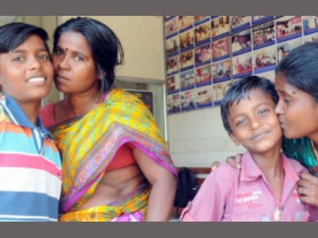 മിഠായിയുടെ മധുരം നുണയുന്പോള്‍ ഇവരെ കാണാതെ പോകരുത്