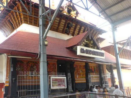 ക്ഷേത്രങ്ങളില്‍ നടക്കുന്നത് മനുഷ്യാവകാശ ലംഘനം