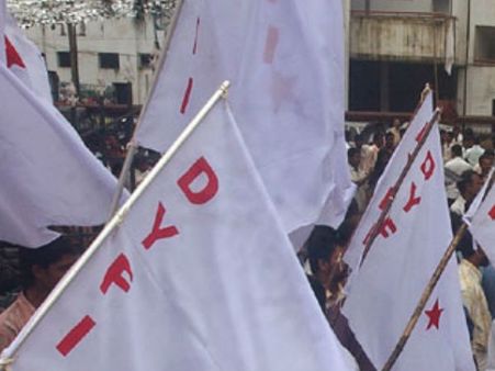 ഡിവൈഎഫ്‌ഐയെ മനോരമ അവഗണിച്ചാല്‍....