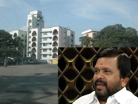 ബ്ലാക്ക്‌മെയിലിങ് കേസിലെ പ്രതി എംഎല്‍എ ഹോസ്റ്റലില്‍