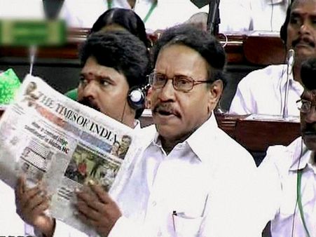 കോണ്‍ഗ്രസിന് വീണ്ടും പണികിട്ടി; ഡപ്യൂട്ടി സ്പീക്കര്‍ ജയലളിതയ്ക്ക്!