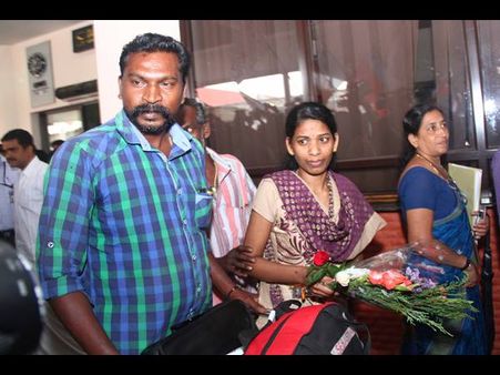 ലിബിയയില്‍ നിന്ന് നഴ്സുമാര്‍ മടങ്ങിയെത്തി,സ്വീകരിയ്ക്കാന്‍ നേതാക്കളില്ല