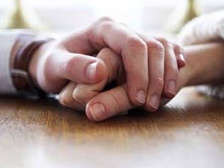 വിവാഹപൂര്‍വ ലൈംഗികബന്ധമാകാമെന്ന് സര്‍വേ