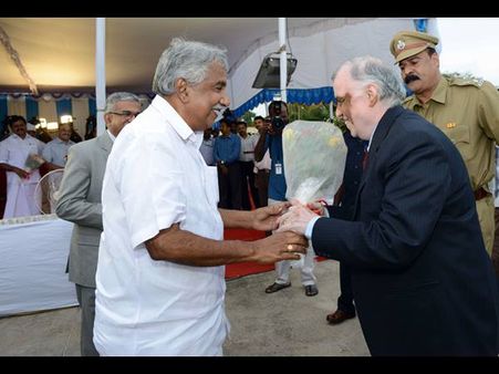 ഷീല ദീക്ഷിത്തിന് യാത്രയയപ്പ്, സദാശിവത്തിന് സ്വീകരണം