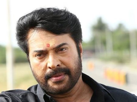 ഐസ് ബക്കറ്റ് ചാലഞ്ച് ചെയ്യുന്നത് തലച്ചോറിന് കുഴപ്പമുള്ളവരെന്ന് മമ്മൂട്ടി