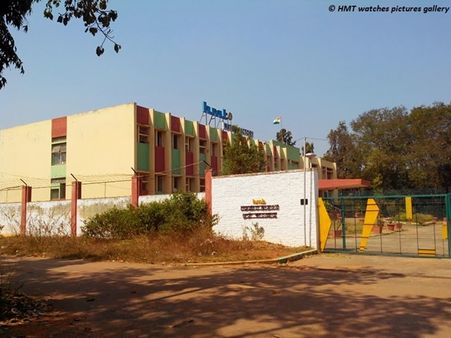 എച്ച്.എം.ടി. സമയം നിലയ്ക്കുമ്പോള്‍...