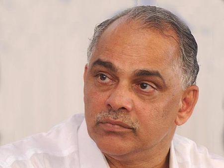 തെറ്റയിലിന്റെ കിടപ്പറ ദൃശ്യങ്ങള്‍ പുറത്ത് വിട്ടതിന് പിന്നില്‍ മുഖ്യമന്ത്രിയോ...?